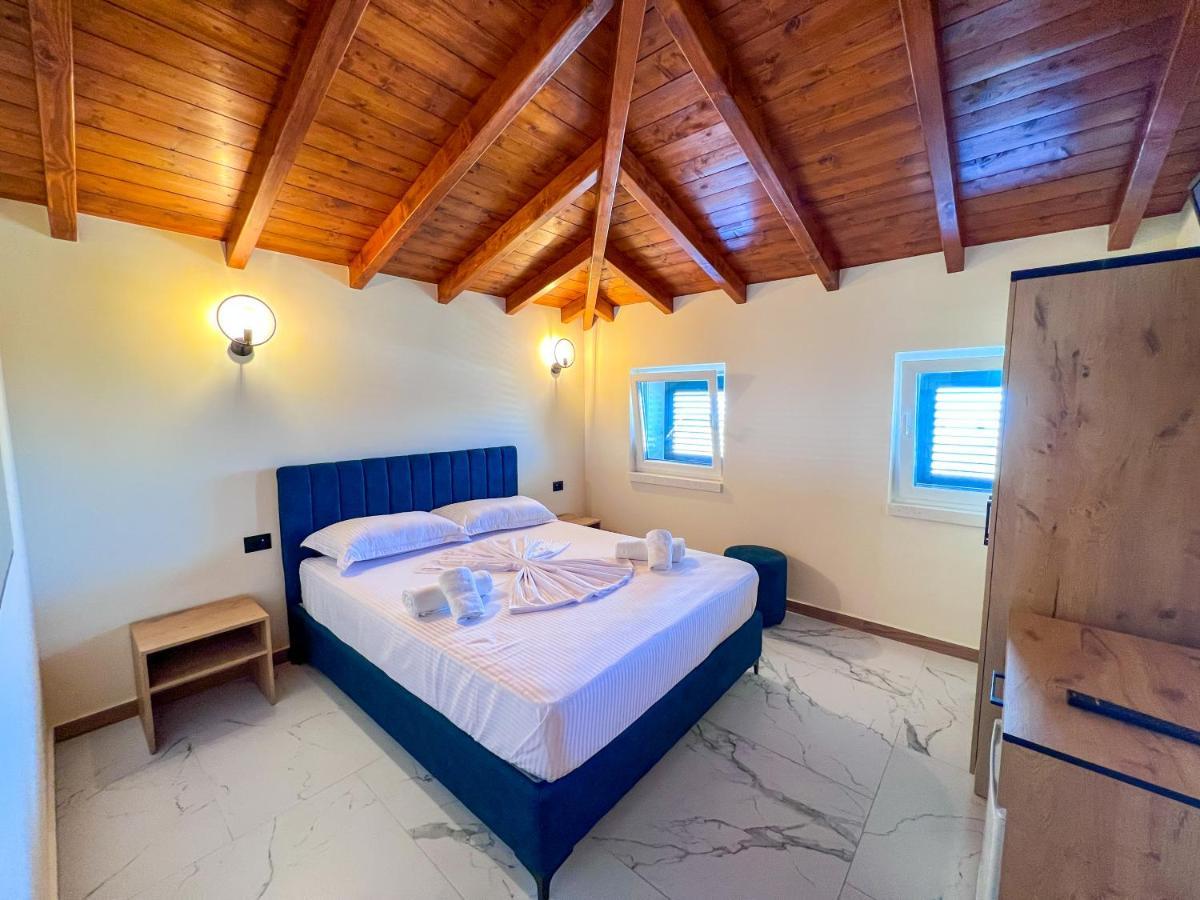Ibiza 4*